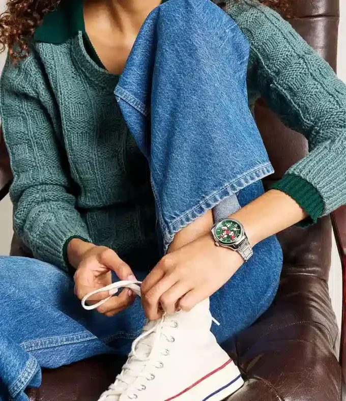 Disney x Fossil Sınırlı Sayıda Üretilen Minnie Mouse Futbol Saati Disney x Fossil Sınırlı Sayıda Üretilen Minnie Mouse Futbol Saati