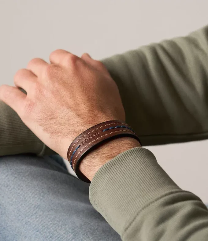 Everett Topstitch Kahverengi Deri Kayışlı Bileklik Everett Topstitch Kahverengi Deri Kayışlı Bileklik