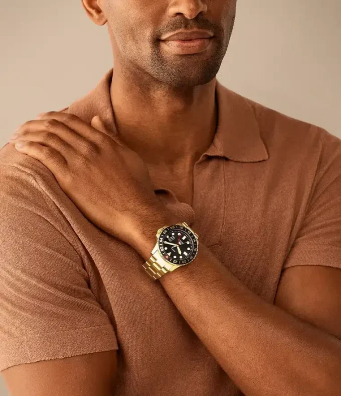 Fossil Blue GMT Altın Rengi Paslanmaz Çelik Saat Fossil Blue GMT Altın Rengi Paslanmaz Çelik Saat