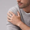 Harlow Lineer Dokulu Paslanmaz Çelik Bant Yüzük Harlow Lineer Dokulu Paslanmaz Çelik Bant Yüzük