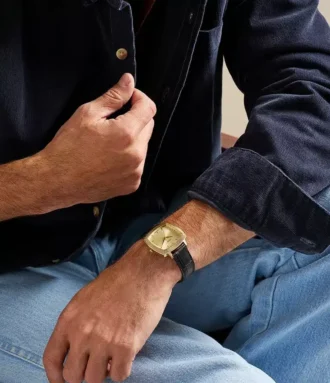 nick jonas x fossil machine luxe breli siyah timsah derisi saat 2 330x383 - Nick Jonas x Fossil Machine Luxe &Uuml;&ccedil; İbreli Siyah Timsah Derisi Saat
